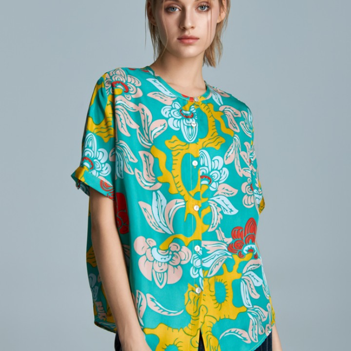 Silk shirt with green/yellow Youth garden pattern